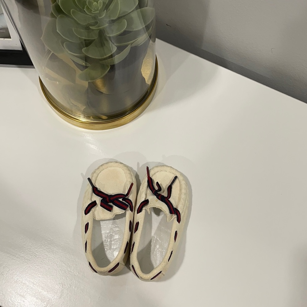 Gucci baby boy shoes